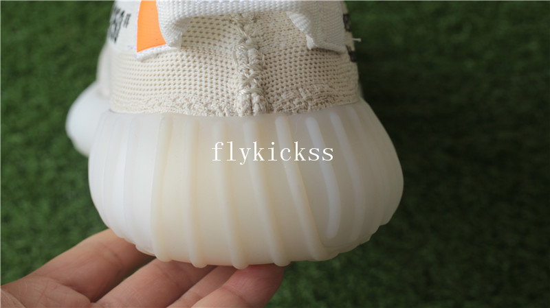 Off White x Adidas Yeezy boost 350 V2 Cream Beige